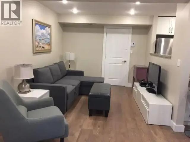 1 Bedroom House North Vancouver BC 102518887