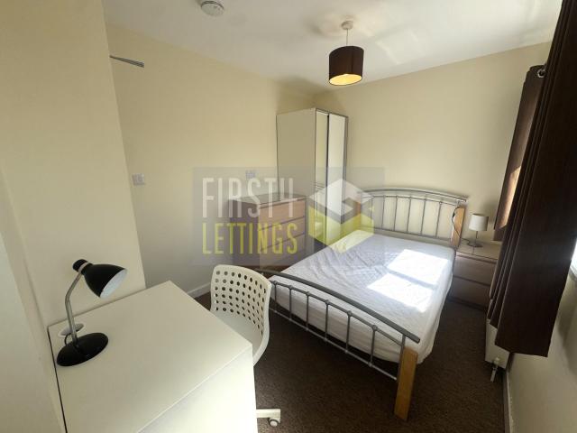 1 Bedroom House Share