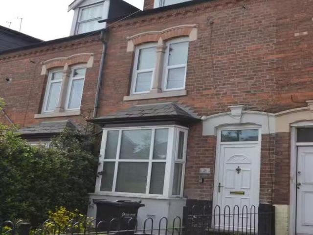 1 bedroom house share for rent in 3 The Hollies, Montague Road.