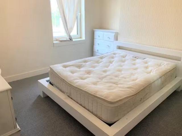 1 bedroom house share for rent in Clive Street, Cardiff City.