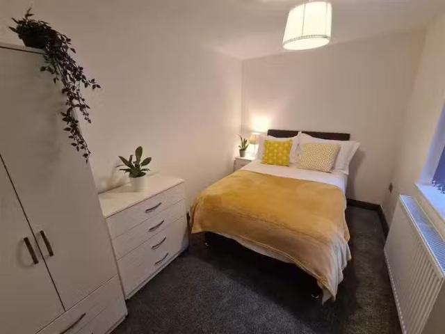 1 bedroom house share for rent in Avon Drive, Birmingham, B36