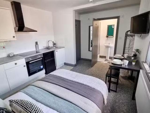 1 bedroom house share for rent in Beech Avenue, Alvaston, Derb.
