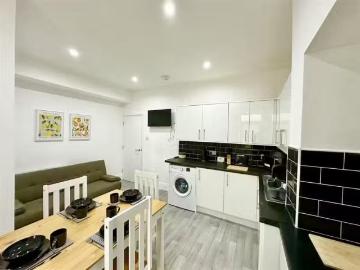 1 bedroom house share for rent in Berry Street, Burnley, BB11