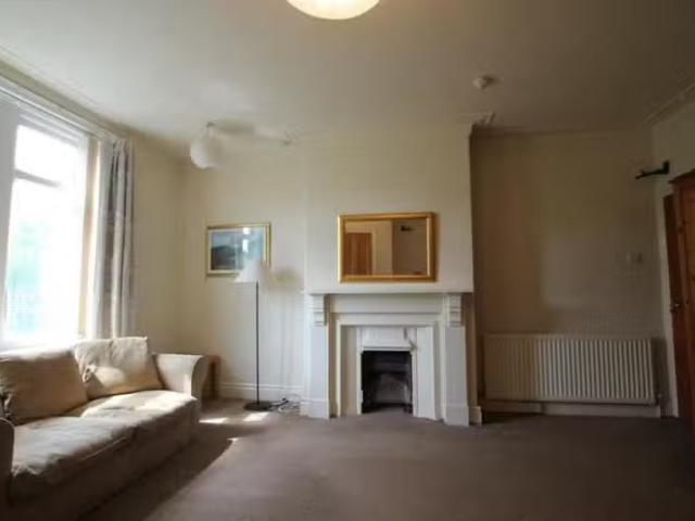 1 bedroom house share for rent in Bingley Road, Saltaire, Brad.