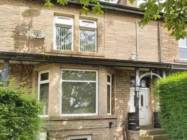 1 bedroom house share for rent in Bingley Road, Saltaire, Brad.