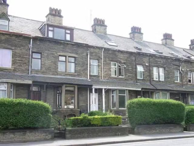 1 bedroom house share for rent in Bingley Road, Shipley, West.