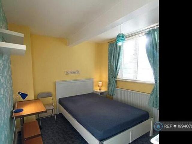 1 Bedroom House Share For Rent In Durham