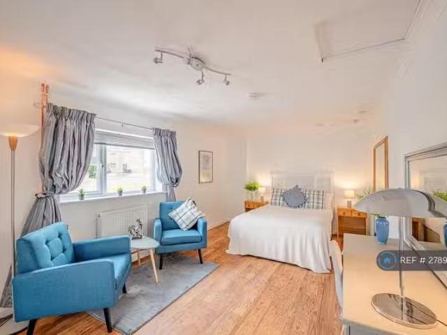 1 bedroom house share for rent in Eastbourne Road, Trowbridge.