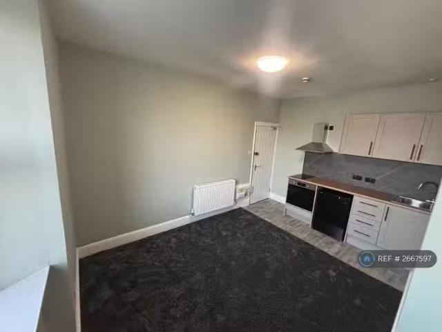 1 bedroom house share for rent in Elliston Road, Bristol, BS6