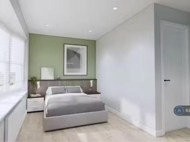1 bedroom house share for rent in Foxlydiate Crescent, Redditc.