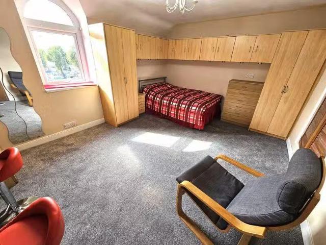 1 bedroom house share for rent in Lodge Road, Kingswood, Brist.