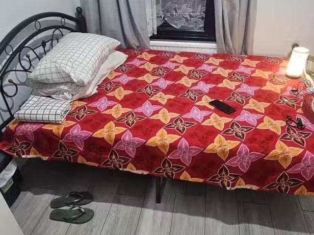 1 bedroom house share for rent in Lichfield Road, London, E6