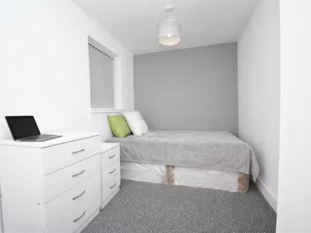 1 bedroom house share for rent in Queensberry Road, Burnley, B.