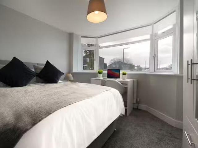 1 bedroom house share for rent in Robin Hood Crescent, Doncast.