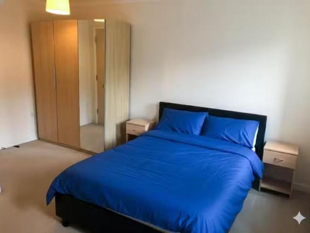 1 bedroom house share for rent in Room 3, Circus Drive, Cambri.