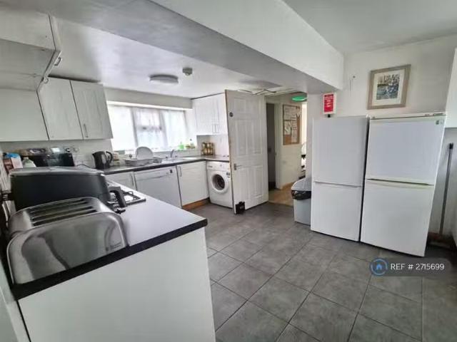 1 bedroom house share for rent in Well Street, Torrington, EX38