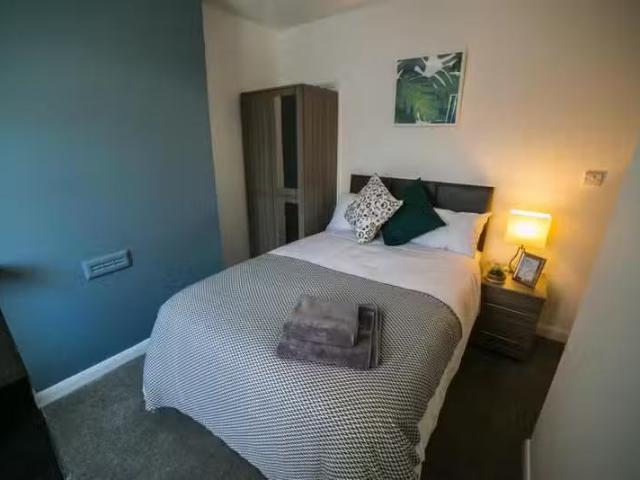 1 bedroom house share for rent in Two Gates, Halesowen, B63