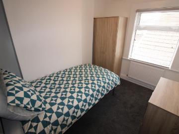 1 bedroom House share To Let