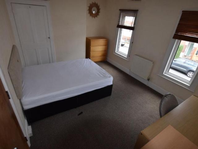 1 bedroom House share To Let