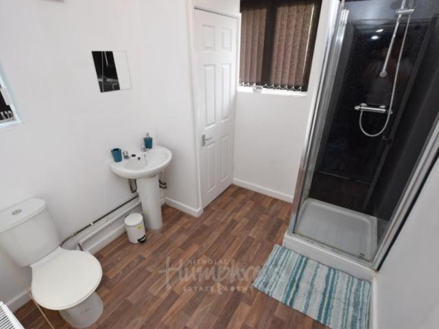 1 bedroom House share To Let