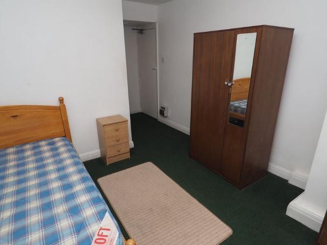1 bedroom House Share to let