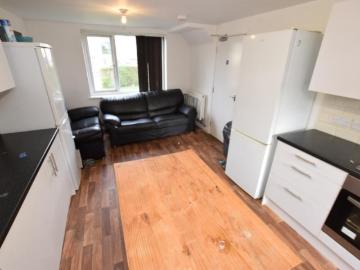1 bedroom House share To Let