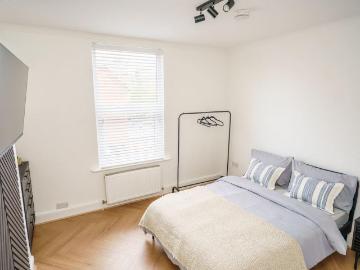 Aigburth Liverpool, L17, North East Wales, Midlands