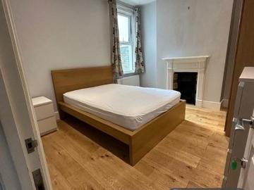 Wandle Park, London, Greater London - Equipped kitchen