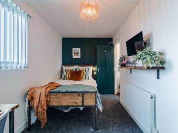 Coventry, West Midlands, Midlands - Garden