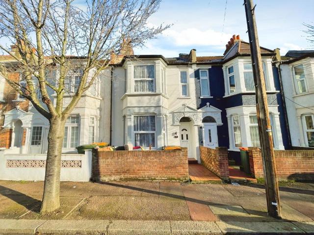 1 bedroom house of multiple occupation to rent