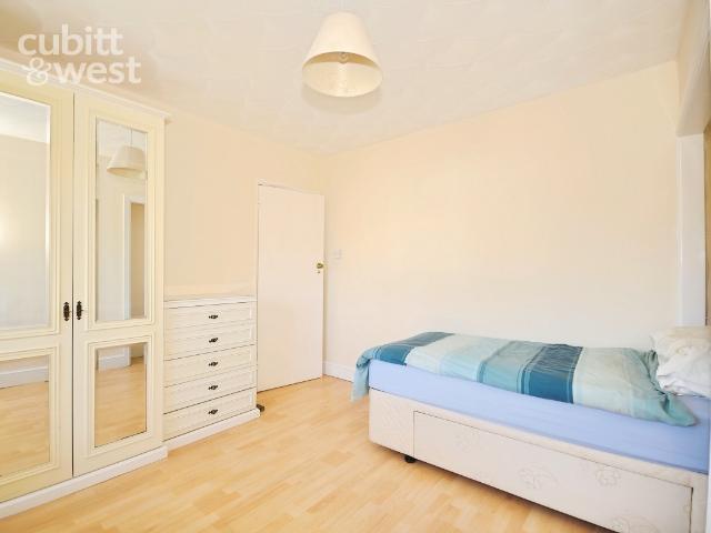 1 bedroom house share to rent