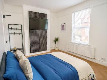 Aigburth Liverpool, L17, North East Wales, Midlands