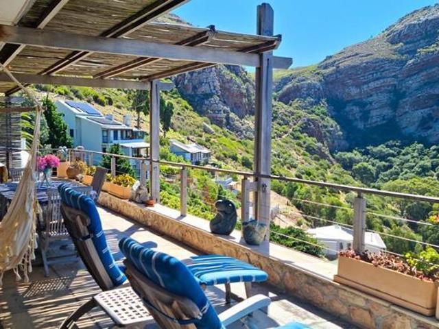 1 Bedroom House Simons Town Western Cape 99608675