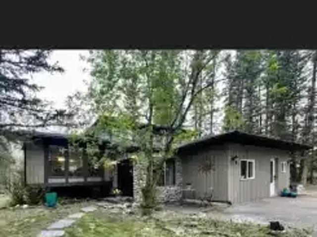 1 Bedroom House Redwood Meadows AB LS105467118