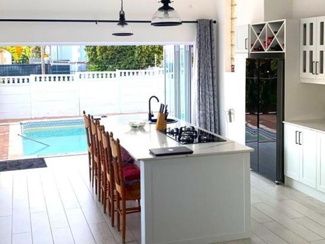 1 Bedroom house rented in Wynberg, Cape Town