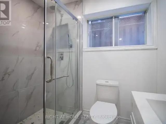 1 Bedroom House Richmond Hill ON LS105135776