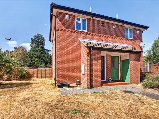 1 bedroom House to let Mary Mead, Warfield, Berkshire, RG42