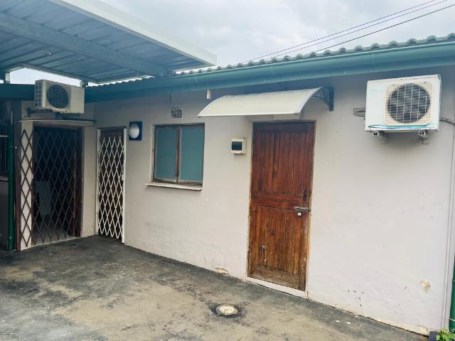 1 Bedroom House To Let in Grove End