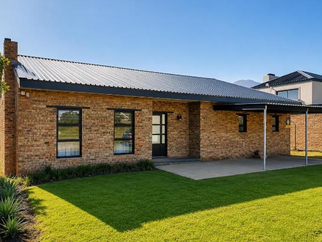 1 Bedroom House To Let in Pringle Bay