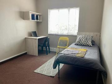 1 Bedroom House To Let in Westdene