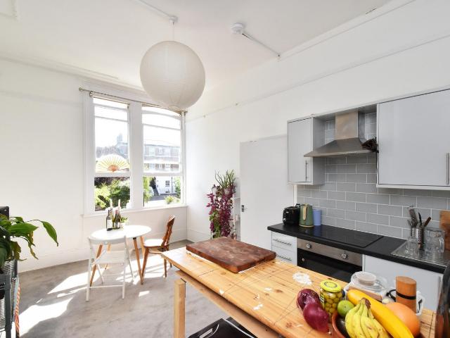 1 Bedroom House To Let