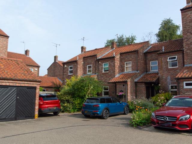1 bedroom House To Rent