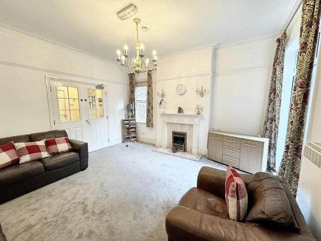 1 bedroom house to rent