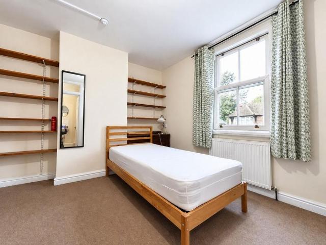 1 bedroom house to rent