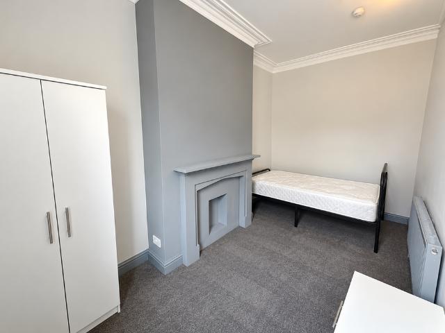 1 bedroom house to rent