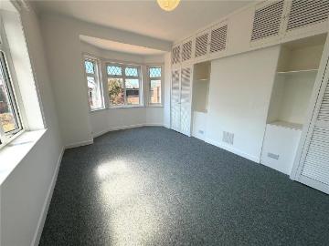 1 bedroom house to rent