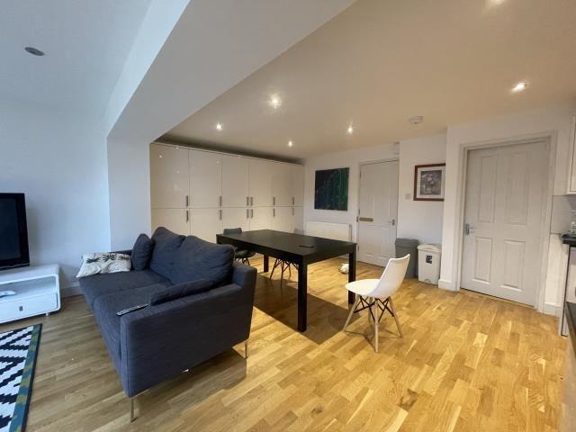 1 bedroom house to rent