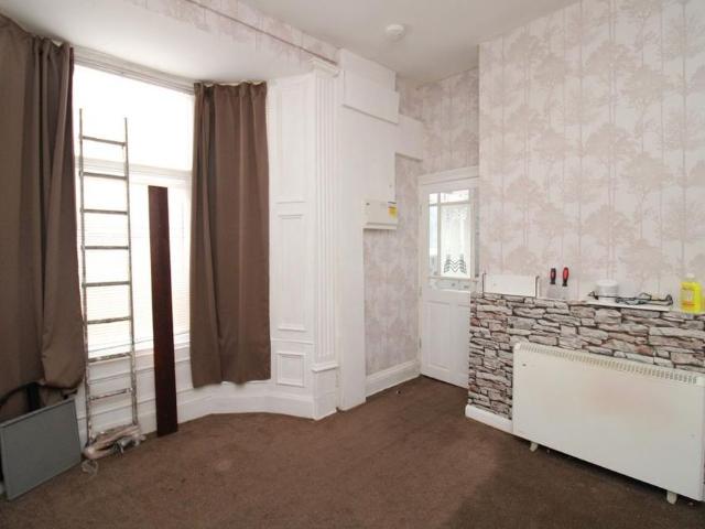 1 bedroom house to rent