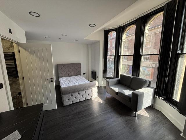 1 bedroom house to rent