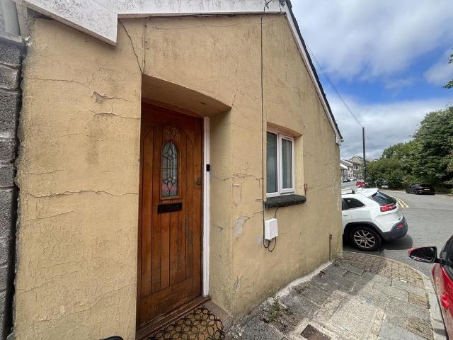 1 bedroom house to rent